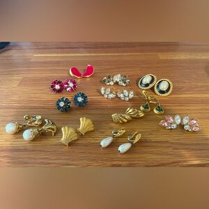 Lot/Bundle of 12 pairs of costume clip-on earrings